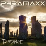 Pyramaxx - Distance